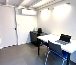 Bureau privé 6 m² 1 poste Location bureau Rue Duguesclin Lyon 69006 - photo 3